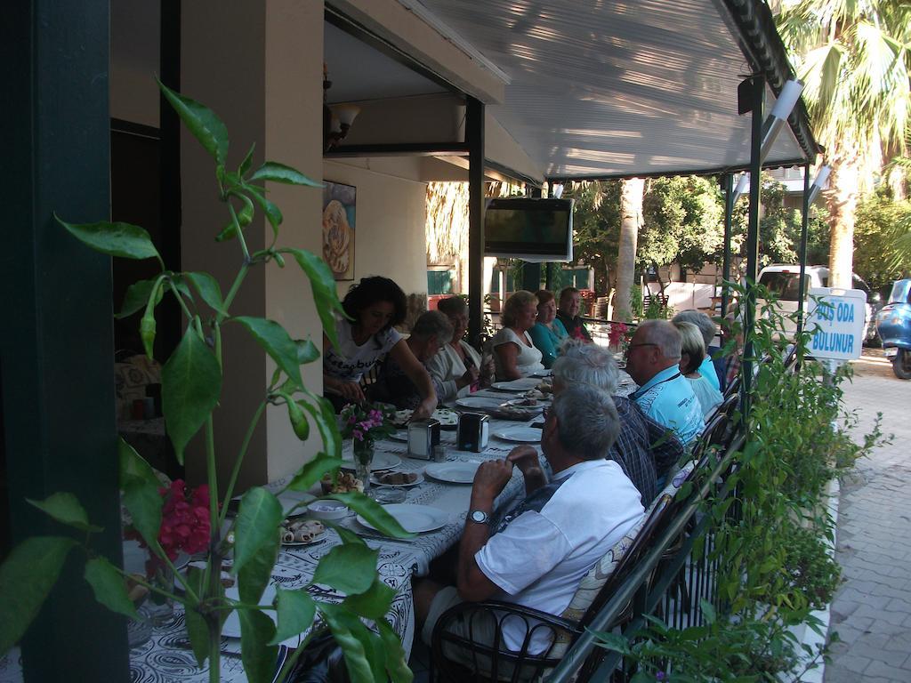 Delphin Hotel Side Luaran gambar